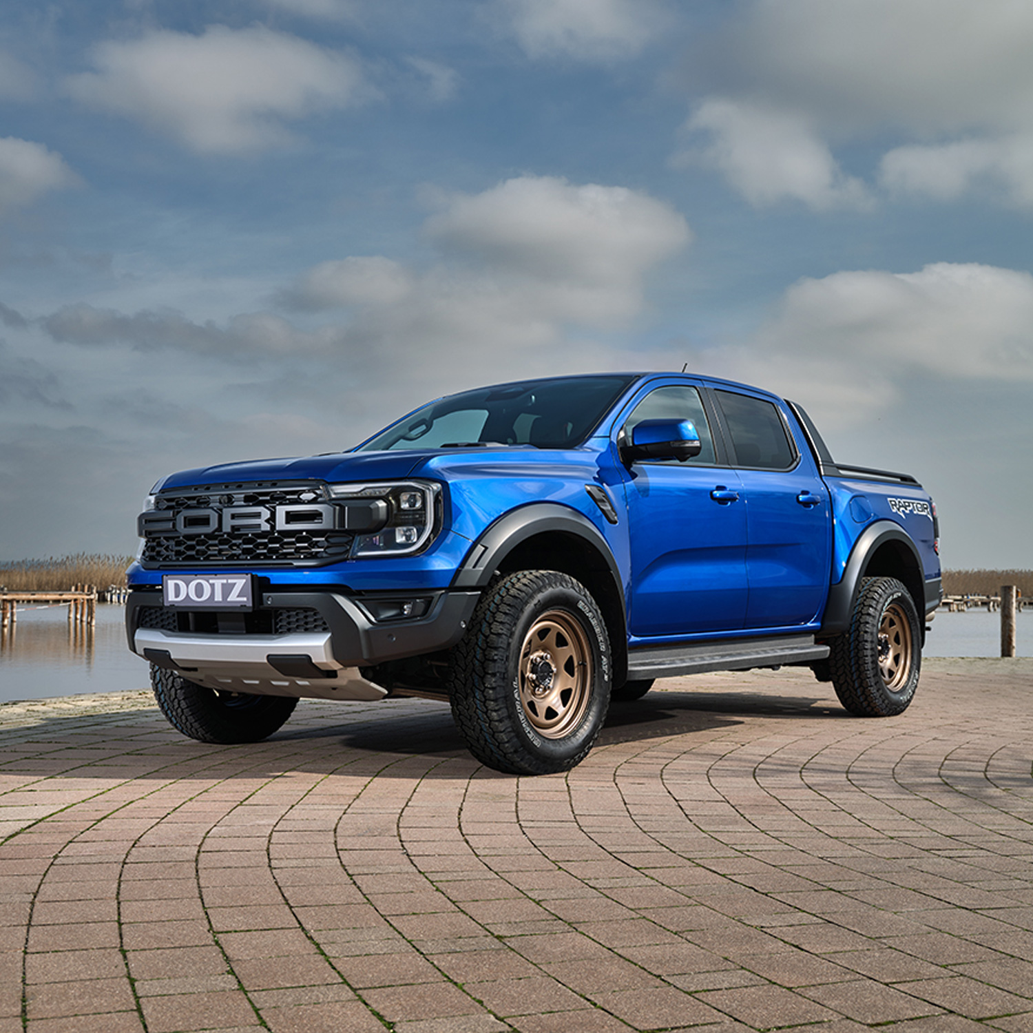 DOTZ 4x4 Dakar bronze 7.0x16 ET13 6x139.7 16