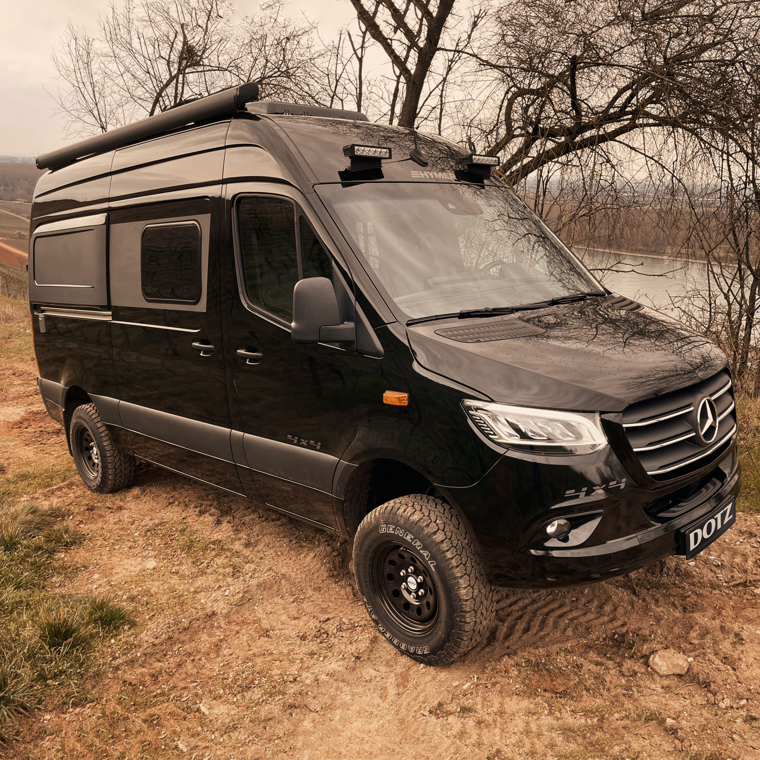 DOTZ 4x4 Modular dark 8.0x16 ET37 6x130 16